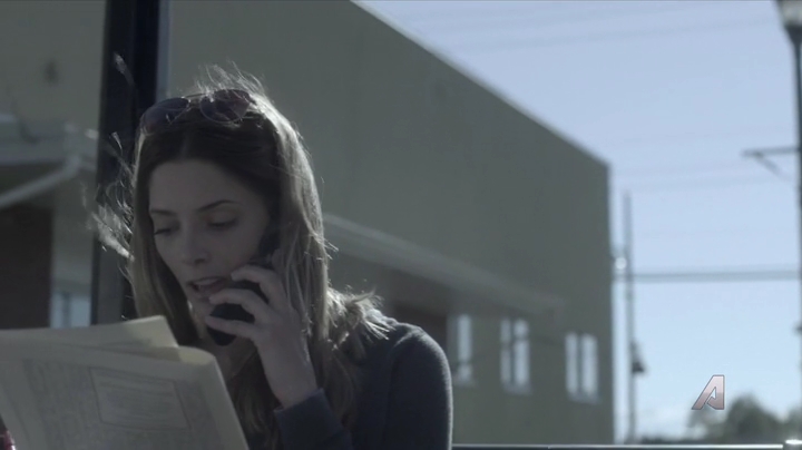 Ashley-Greene-dot-nl_Rogue4x02HowtheLightGetsIn-0242.jpg