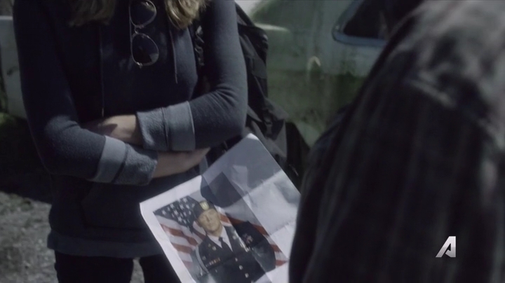 Ashley-Greene-dot-nl_Rogue4x02HowtheLightGetsIn-0281.jpg