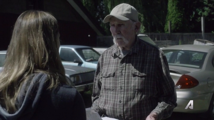 Ashley-Greene-dot-nl_Rogue4x02HowtheLightGetsIn-0289.jpg