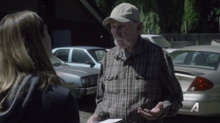 Ashley-Greene-dot-nl_Rogue4x02HowtheLightGetsIn-0290.jpg