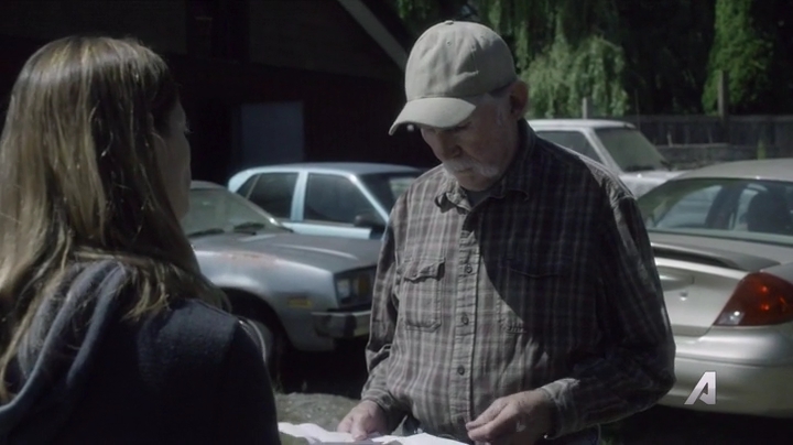 Ashley-Greene-dot-nl_Rogue4x02HowtheLightGetsIn-0291.jpg