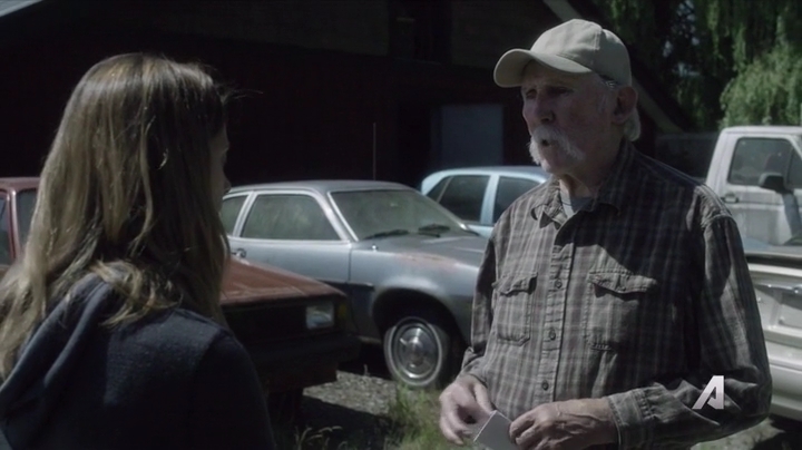 Ashley-Greene-dot-nl_Rogue4x02HowtheLightGetsIn-0298.jpg