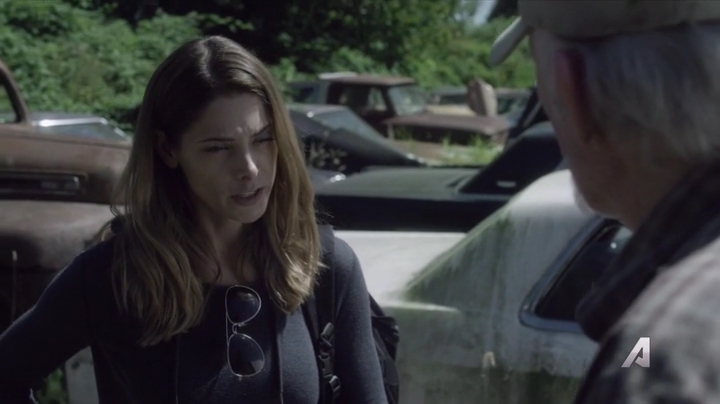 Ashley-Greene-dot-nl_Rogue4x02HowtheLightGetsIn-0304.jpg