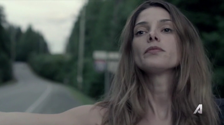 Ashley-Greene-dot-nl_Rogue4x02HowtheLightGetsIn-0364.jpg
