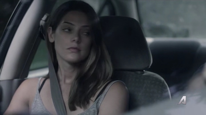 Ashley-Greene-dot-nl_Rogue4x02HowtheLightGetsIn-0391.jpg Ashley-Greene-dot-nl_Rogue4x02HowtheLightGetsIn-0391.jpg