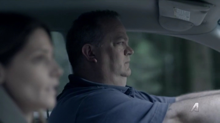 Ashley-Greene-dot-nl_Rogue4x02HowtheLightGetsIn-0406.jpg Ashley-Greene-dot-nl_Rogue4x02HowtheLightGetsIn-0406.jpg