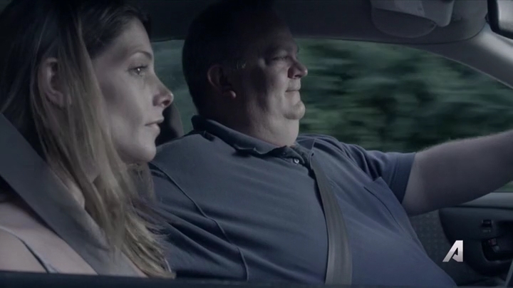 Ashley-Greene-dot-nl_Rogue4x02HowtheLightGetsIn-0432.jpg