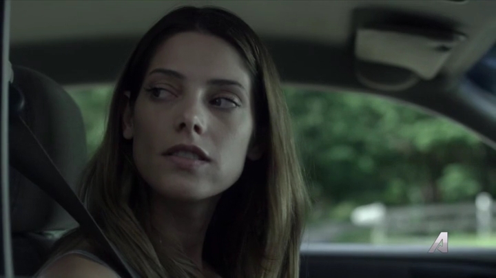 Ashley-Greene-dot-nl_Rogue4x02HowtheLightGetsIn-0480.jpg