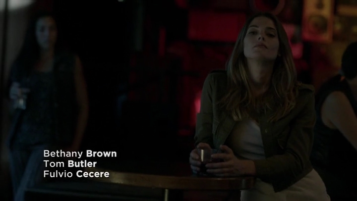 Ashley-Greene-dot-nl_Rogue-4x03LostHope0132.jpg