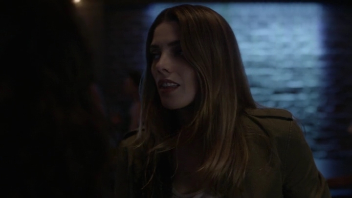 Ashley-Greene-dot-nl_Rogue-4x03LostHope0159.jpg