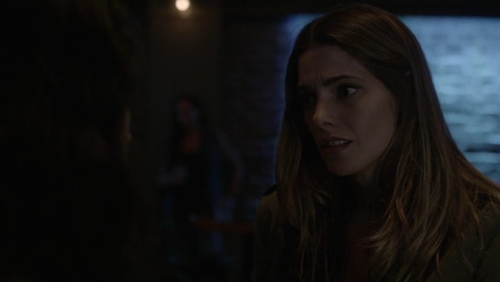 Ashley-Greene-dot-nl_Rogue-4x03LostHope0179.jpg