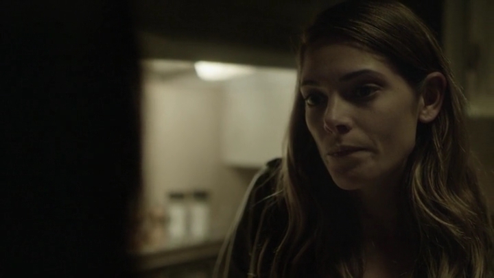 Ashley-Greene-dot-nl_Rogue-4x03LostHope0346.jpg
