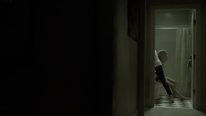 Ashley-Greene-dot-nl_Rogue-4x03LostHope0610.jpg