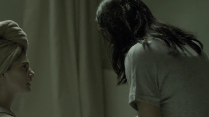 Ashley-Greene-dot-nl_Rogue-4x03LostHope0613.jpg