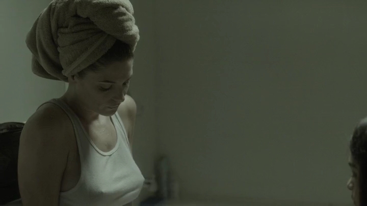 Ashley-Greene-dot-nl_Rogue-4x03LostHope0615.jpg