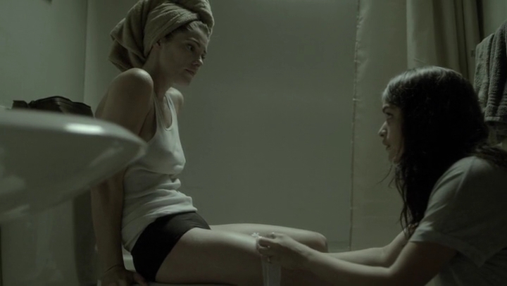 Ashley-Greene-dot-nl_Rogue-4x03LostHope0627.jpg