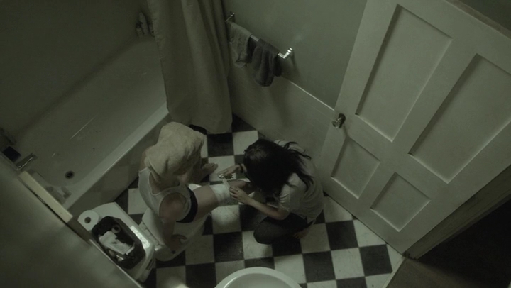 Ashley-Greene-dot-nl_Rogue-4x03LostHope0652.jpg