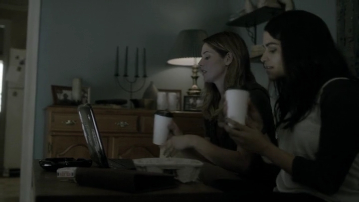 Ashley-Greene-dot-nl_Rogue-4x03LostHope1062.jpg