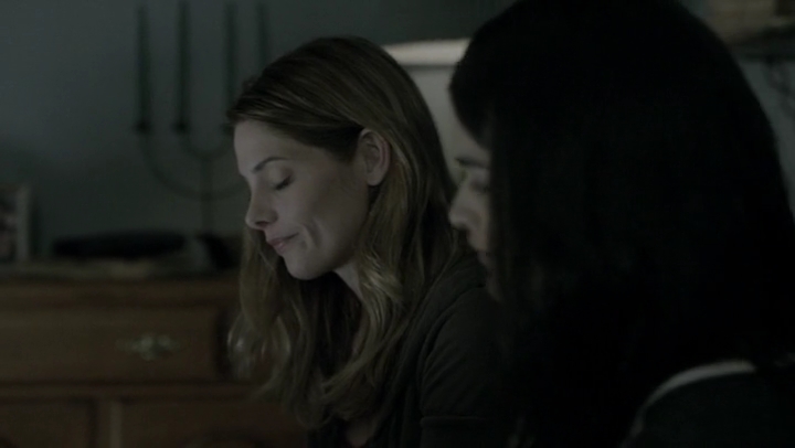 Ashley-Greene-dot-nl_Rogue-4x03LostHope1072.jpg