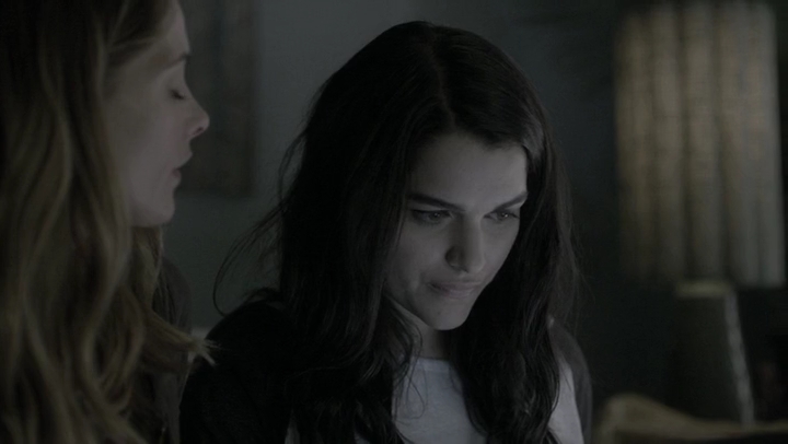 Ashley-Greene-dot-nl_Rogue-4x03LostHope1087.jpg