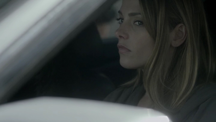 Ashley-Greene-dot-nl_Rogue-4x03LostHope1407.jpg