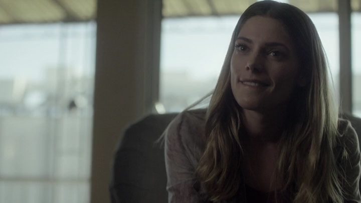 Ashley-Greene-dot-nl_Rogue-4x03LostHope2994.jpg
