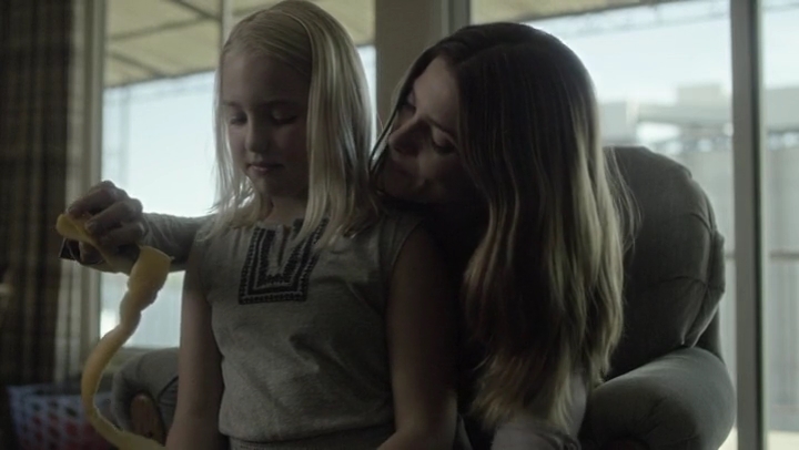 Ashley-Greene-dot-nl_Rogue-4x03LostHope3065.jpg