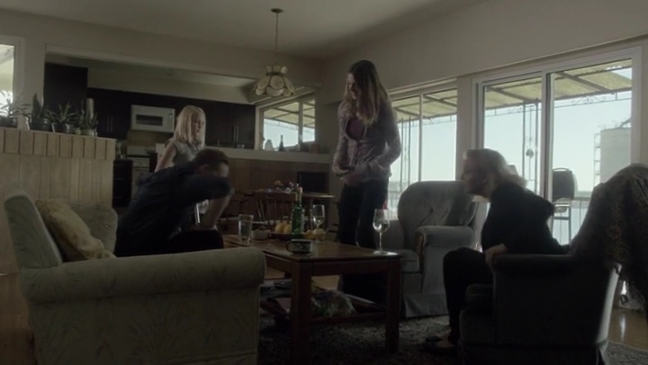 Ashley-Greene-dot-nl_Rogue-4x03LostHope3083.jpg