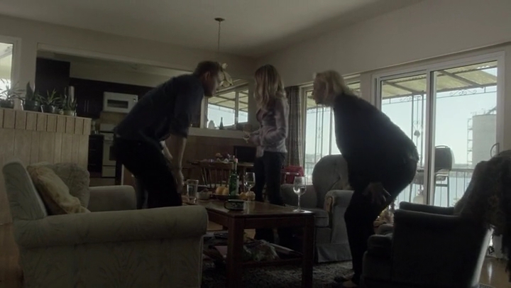 Ashley-Greene-dot-nl_Rogue-4x03LostHope3084.jpg