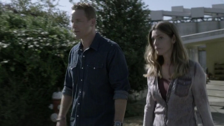 Ashley-Greene-dot-nl_Rogue-4x03LostHope3106.jpg