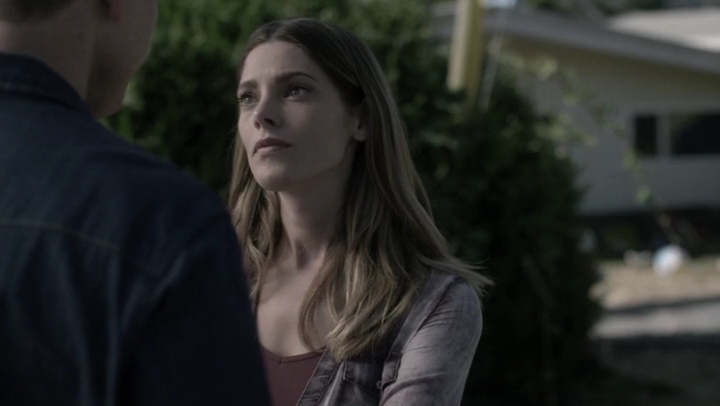 Ashley-Greene-dot-nl_Rogue-4x03LostHope3115.jpg