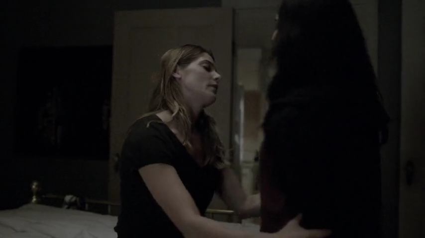 Ashley-Greene-dot-nl_Rogue4x04TheDeterminedandtheDesperate0360.jpg