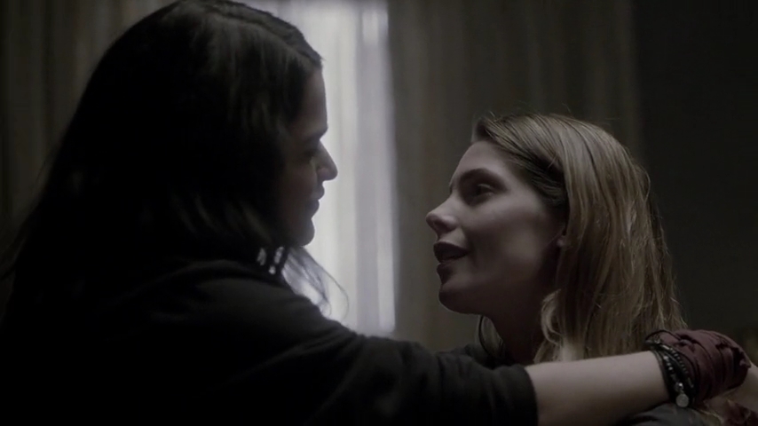 Ashley-Greene-dot-nl_Rogue4x04TheDeterminedandtheDesperate0369.jpg