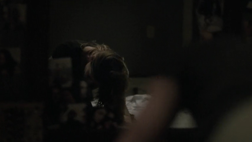 Ashley-Greene-dot-nl_Rogue4x04TheDeterminedandtheDesperate0392.jpg