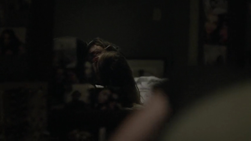 Ashley-Greene-dot-nl_Rogue4x04TheDeterminedandtheDesperate0393.jpg