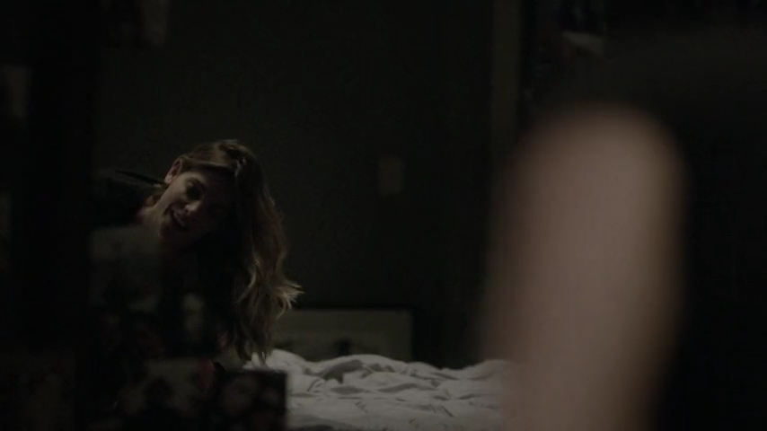 Ashley-Greene-dot-nl_Rogue4x04TheDeterminedandtheDesperate0401.jpg