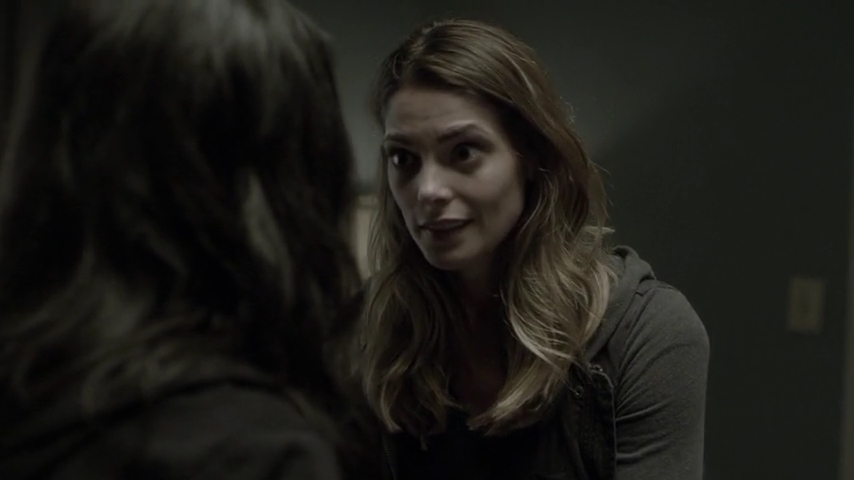 Ashley-Greene-dot-nl_Rogue4x04TheDeterminedandtheDesperate1037.jpg