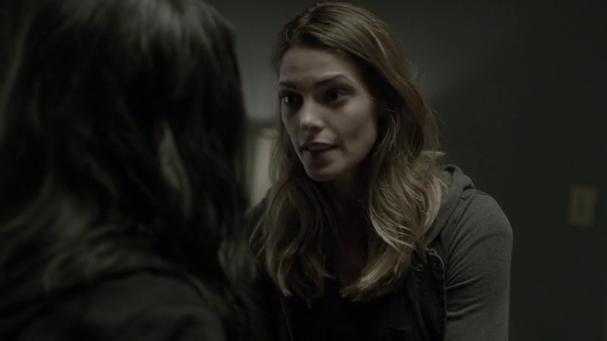 Ashley-Greene-dot-nl_Rogue4x04TheDeterminedandtheDesperate1038.jpg