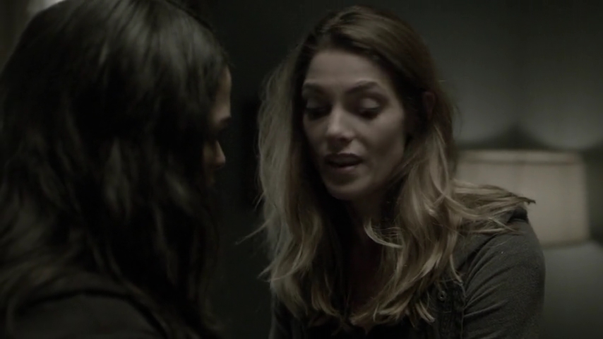 Ashley-Greene-dot-nl_Rogue4x04TheDeterminedandtheDesperate1052.jpg Ashley-Greene-dot-nl_Rogue4x04TheDeterminedandtheDesperate1052.jpg