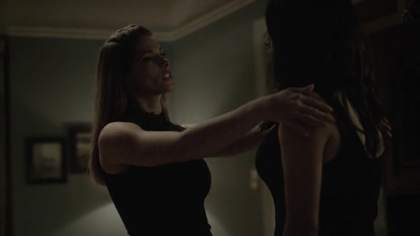 Ashley-Greene-dot-nl_Rogue4x04TheDeterminedandtheDesperate1414.jpg Ashley-Greene-dot-nl_Rogue4x04TheDeterminedandtheDesperate1414.jpg