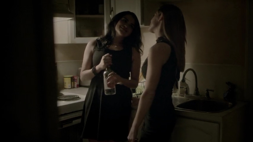 Ashley-Greene-dot-nl_Rogue4x04TheDeterminedandtheDesperate1815.jpg Ashley-Greene-dot-nl_Rogue4x04TheDeterminedandtheDesperate1815.jpg