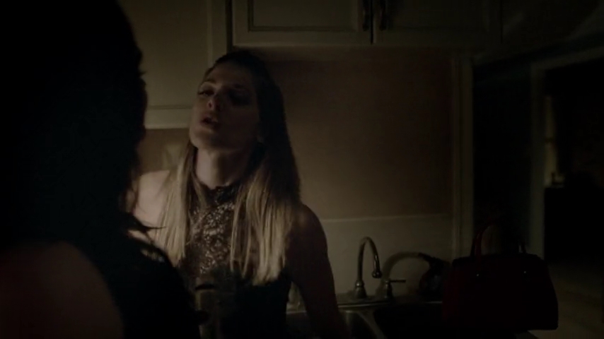 Ashley-Greene-dot-nl_Rogue4x04TheDeterminedandtheDesperate1823.jpg