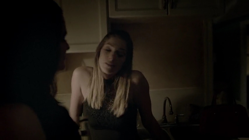 Ashley-Greene-dot-nl_Rogue4x04TheDeterminedandtheDesperate1825.jpg
