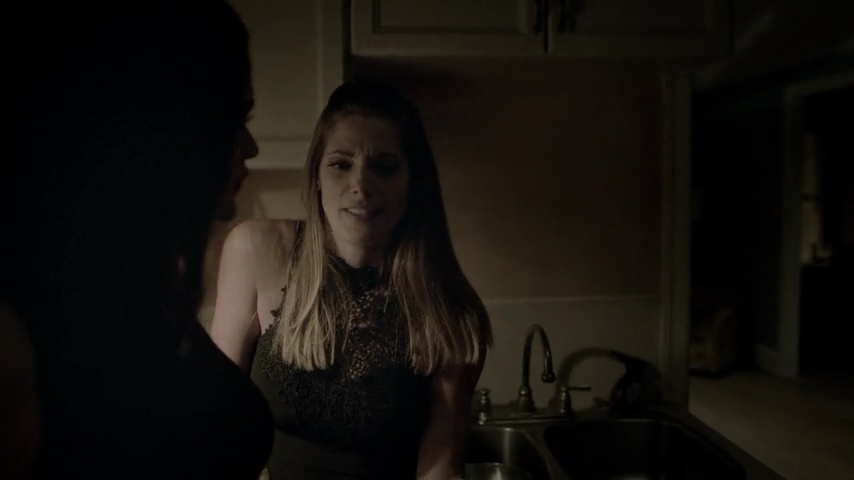 Ashley-Greene-dot-nl_Rogue4x04TheDeterminedandtheDesperate1876.jpg