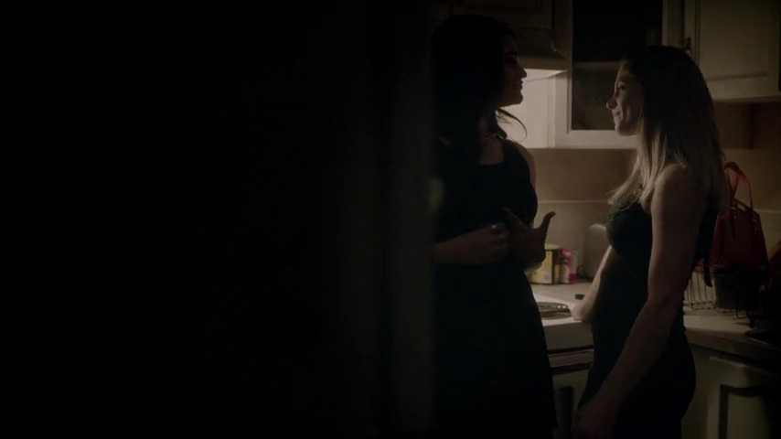 Ashley-Greene-dot-nl_Rogue4x04TheDeterminedandtheDesperate1879.jpg Ashley-Greene-dot-nl_Rogue4x04TheDeterminedandtheDesperate1879.jpg