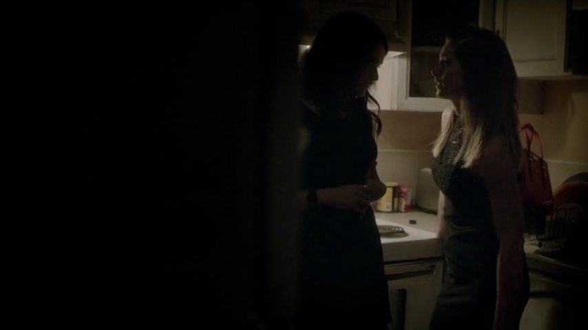 Ashley-Greene-dot-nl_Rogue4x04TheDeterminedandtheDesperate1926.jpg Ashley-Greene-dot-nl_Rogue4x04TheDeterminedandtheDesperate1926.jpg