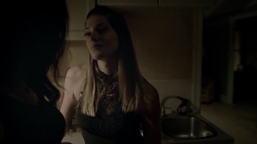 Ashley-Greene-dot-nl_Rogue4x04TheDeterminedandtheDesperate1934.jpg