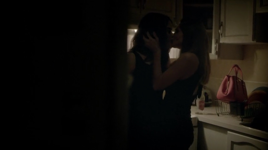 Ashley-Greene-dot-nl_Rogue4x04TheDeterminedandtheDesperate1955.jpg