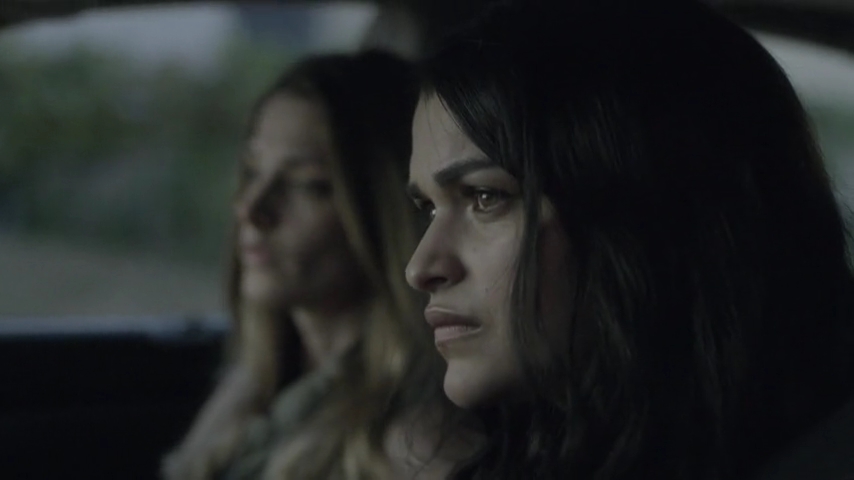 Ashley-Greene-dot-nl_Rogue4x04TheDeterminedandtheDesperate2353.jpg