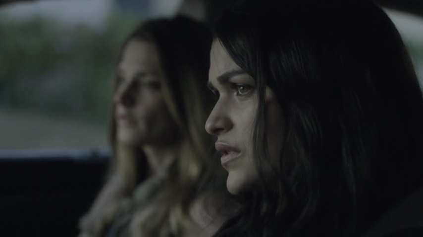 Ashley-Greene-dot-nl_Rogue4x04TheDeterminedandtheDesperate2355.jpg